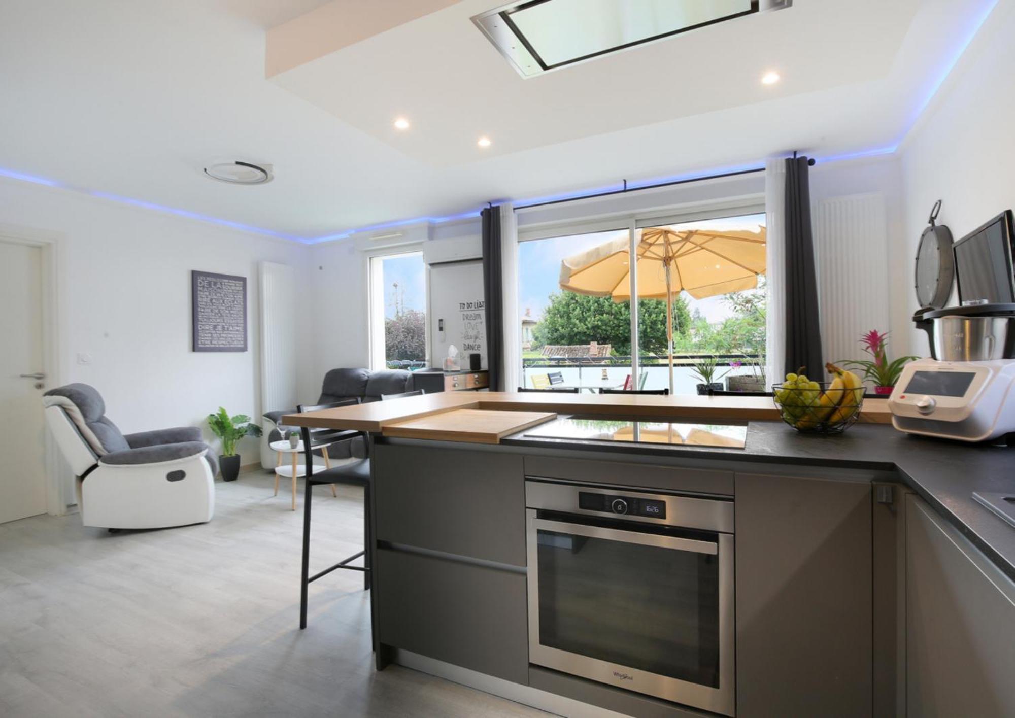 Quietude - Clim - Parking - Fibre Apartment